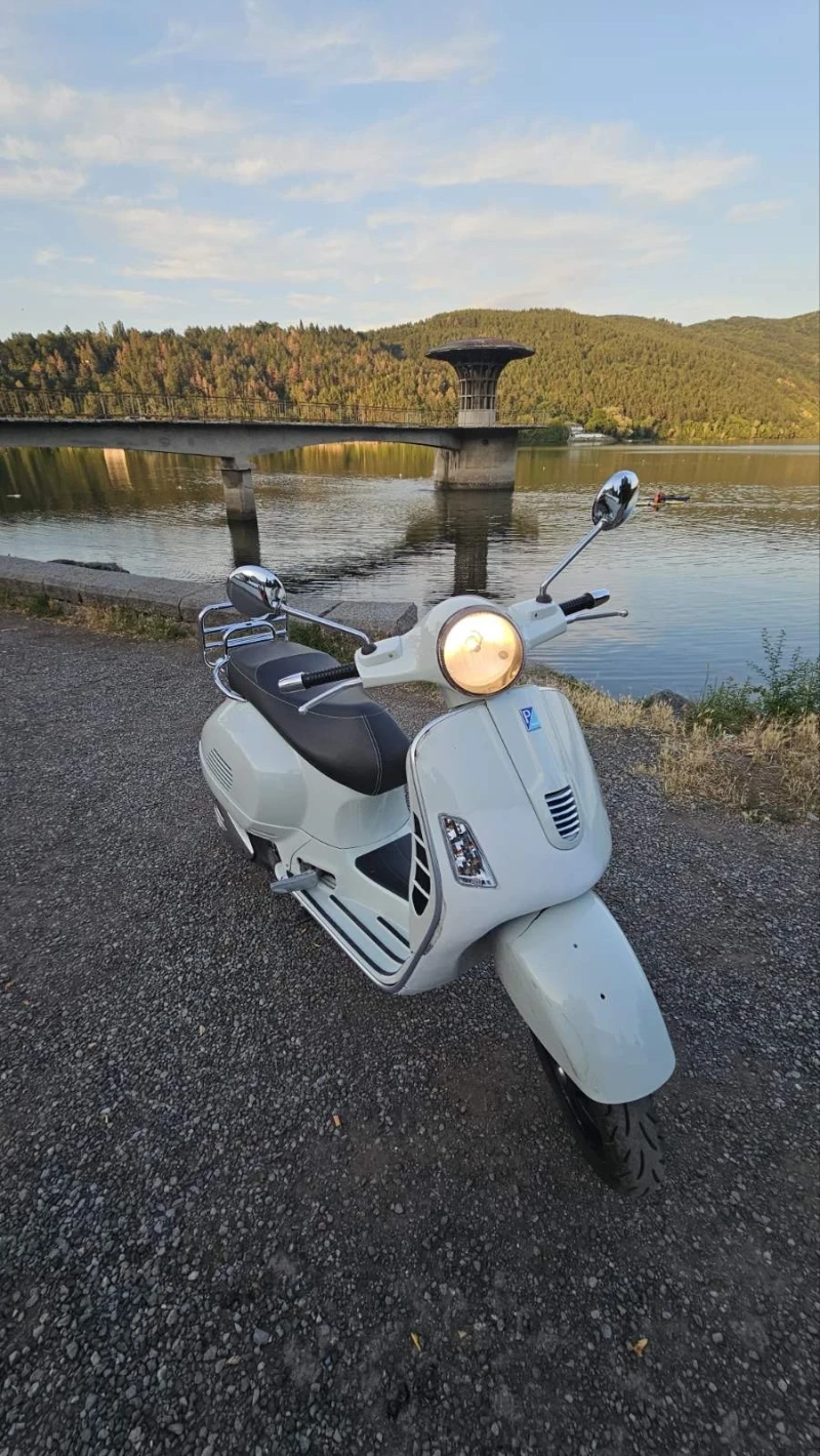 Vespa GTS Gts300 super sport, снимка 5 - Мотоциклети и мототехника - 52531705