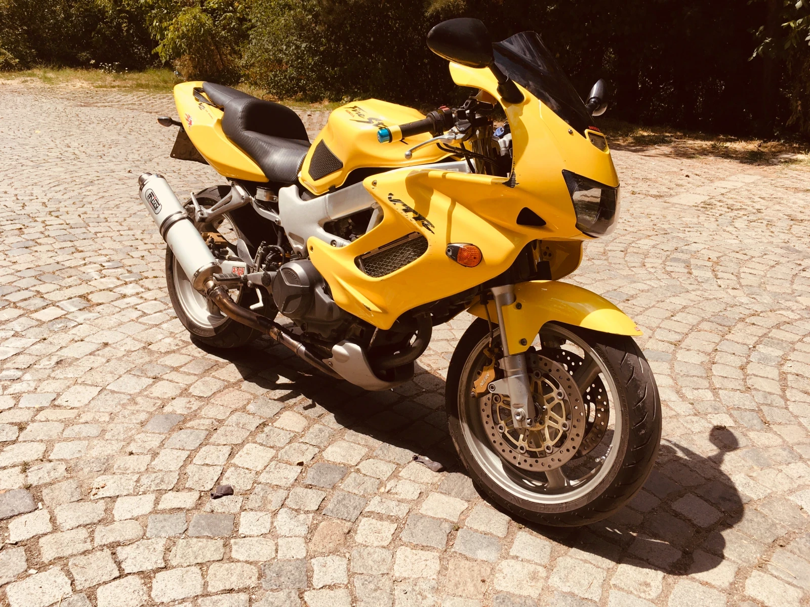 Honda Vtr  - изображение 2