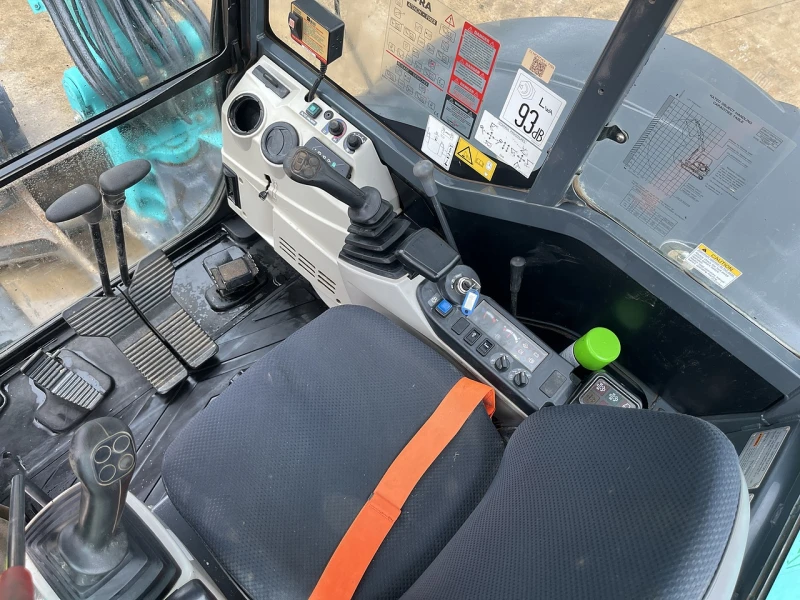 Багер Kobelco SK45SRX-6E, снимка 5 - Индустриална техника - 52849699