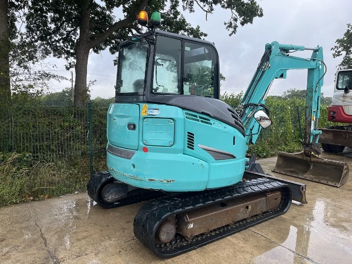 Багер Kobelco SK45SRX-6E - изображение 4