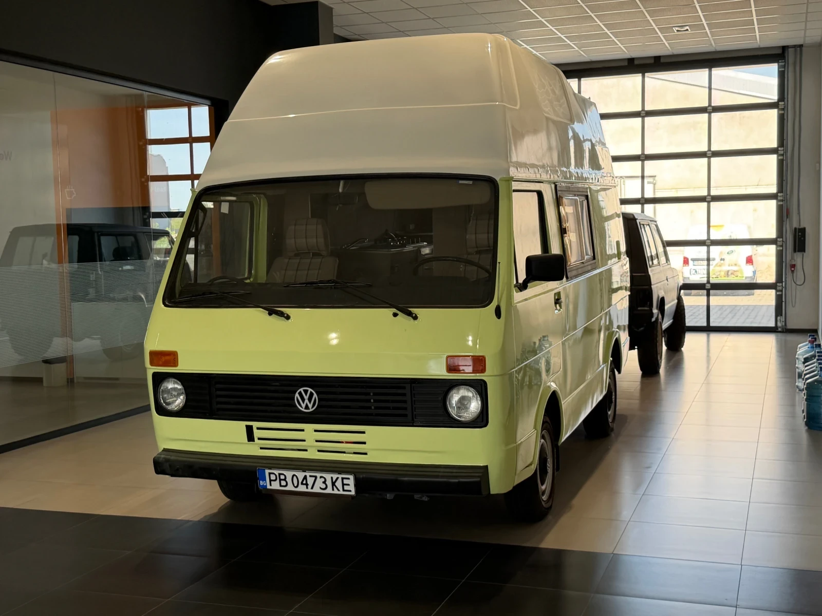 Кемпер VW LT 28 Westfalia 1980, снимка 2 - Каравани и кемпери - 54344156