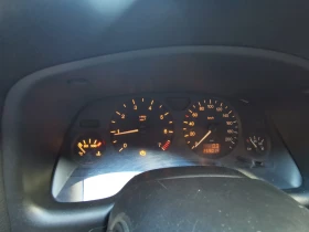 Opel Astra G 1.6 седан климатик, снимка 17
