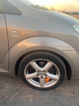 Toyota Corolla verso, снимка 3