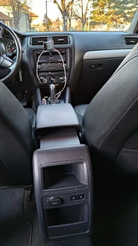 VW Jetta 2.5  | Mobile.bg    10