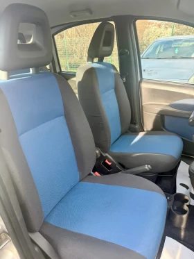 Fiat Panda 1.2 - 49.000 km ! Euro5 Пефект Гуми - 2099 € / 4105.29 лв. - 37926615 10