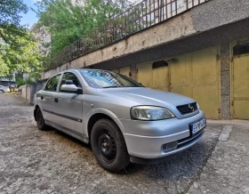 Opel Astra G 1.6 седан климатик - 900 € / 1760.25 лв. - 39878159 8
