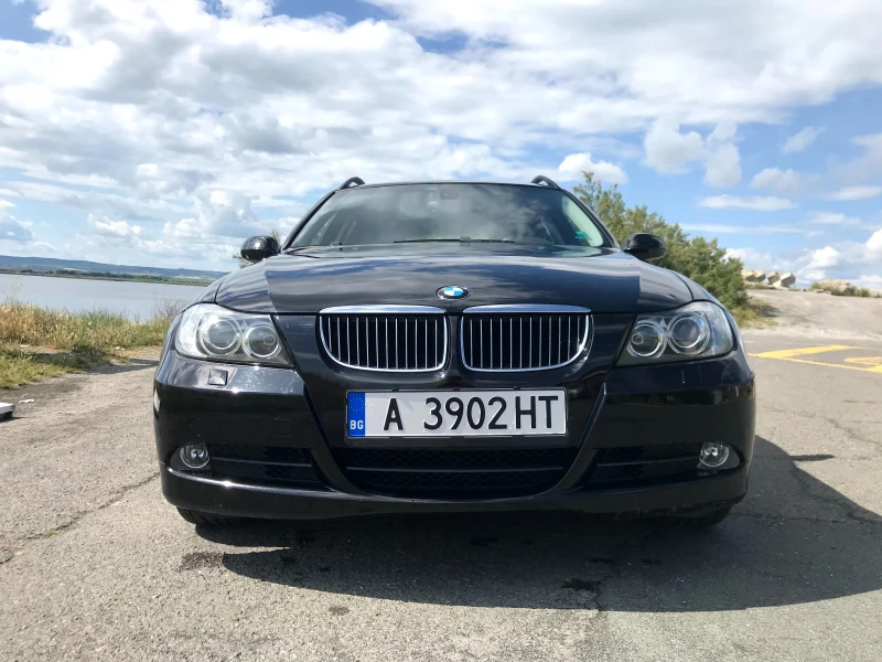 BMW 325 xi, снимка 2 - Автомобили и джипове - 47478861