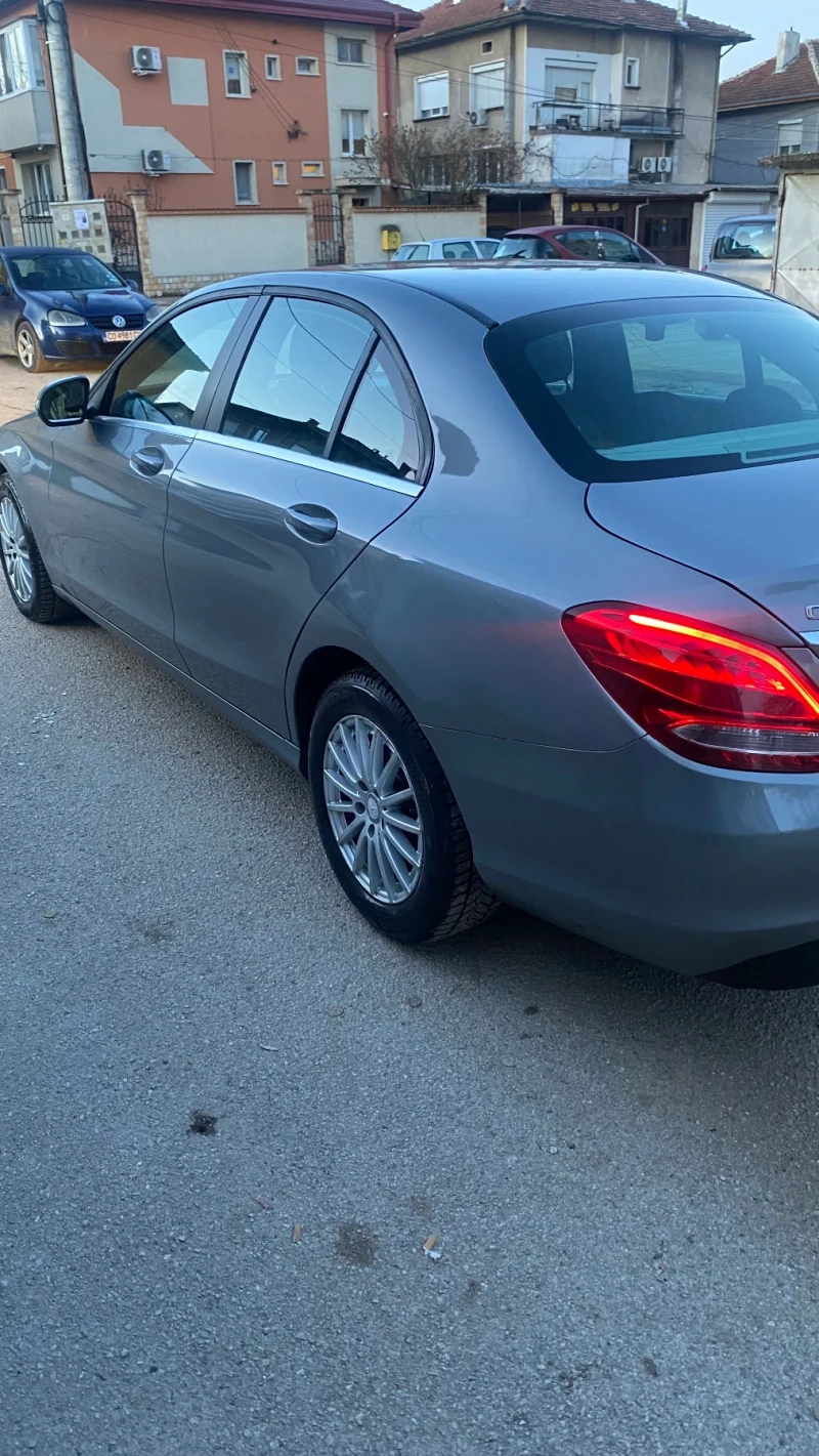 Mercedes-Benz C 200 1.6 blututec, снимка 4 - Автомобили и джипове - 49023985