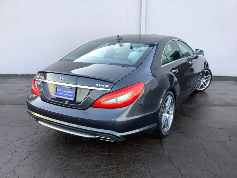 Mercedes-Benz CLS 500, снимка 2 - Автомобили и джипове - 49317181