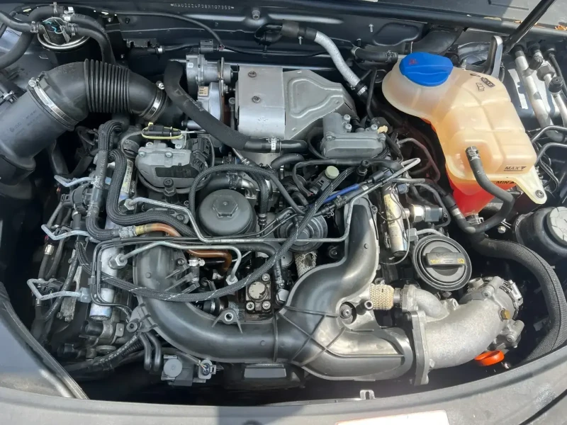 Audi A6 3.0TDI ASB, снимка 12 - Автомобили и джипове - 51200304