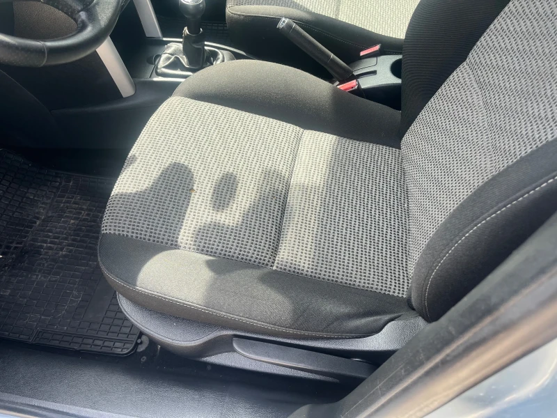 Peugeot 207 SW panorama, снимка 8 - Автомобили и джипове - 51497339