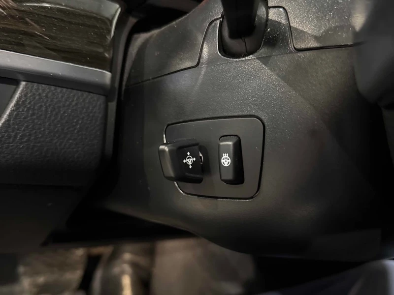 BMW 535 * 535i xDrive * CARFAX * БЕЗ ПЪРВОНАЧАЛНА ВНОСКА, снимка 13 - Автомобили и джипове - 52973229