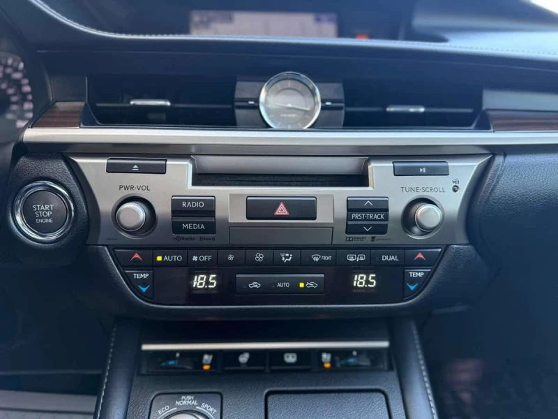 Lexus ES 350 * CARFAX * ОБДУХВАНЕ* ДВА КЛЮЧА* , снимка 10 - Автомобили и джипове - 53537394