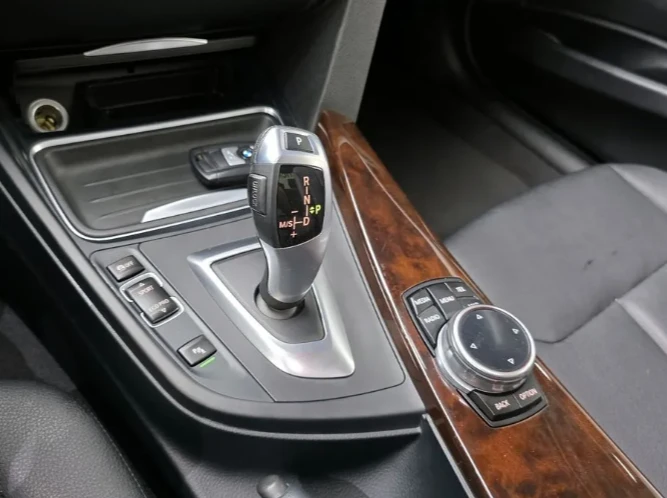 BMW 320 xDrive - изображение 8