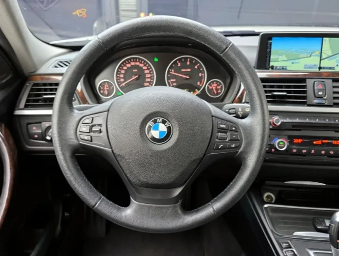 BMW 320 xDrive | Mobile.bg   12