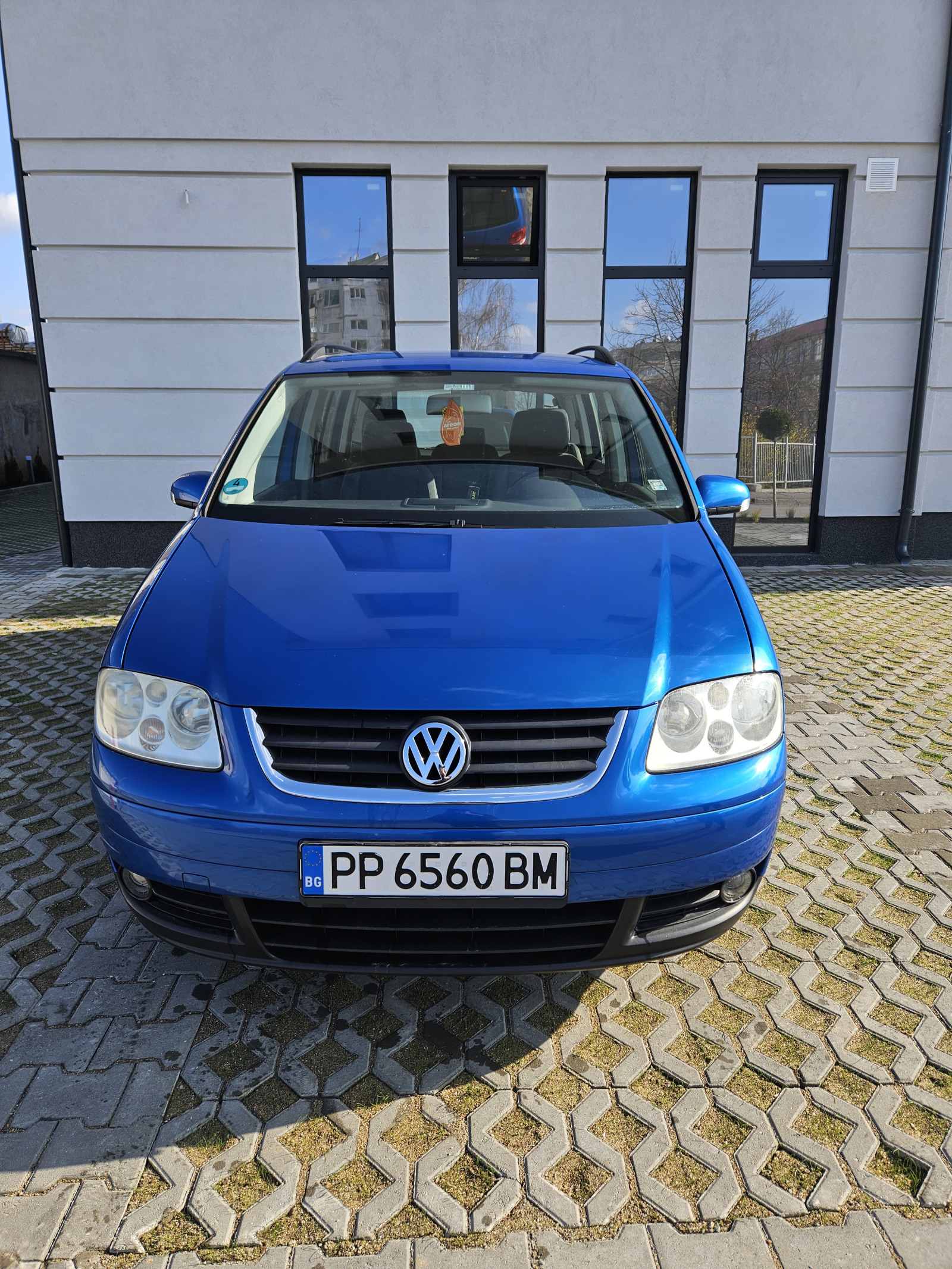 VW Touran  - изображение 1