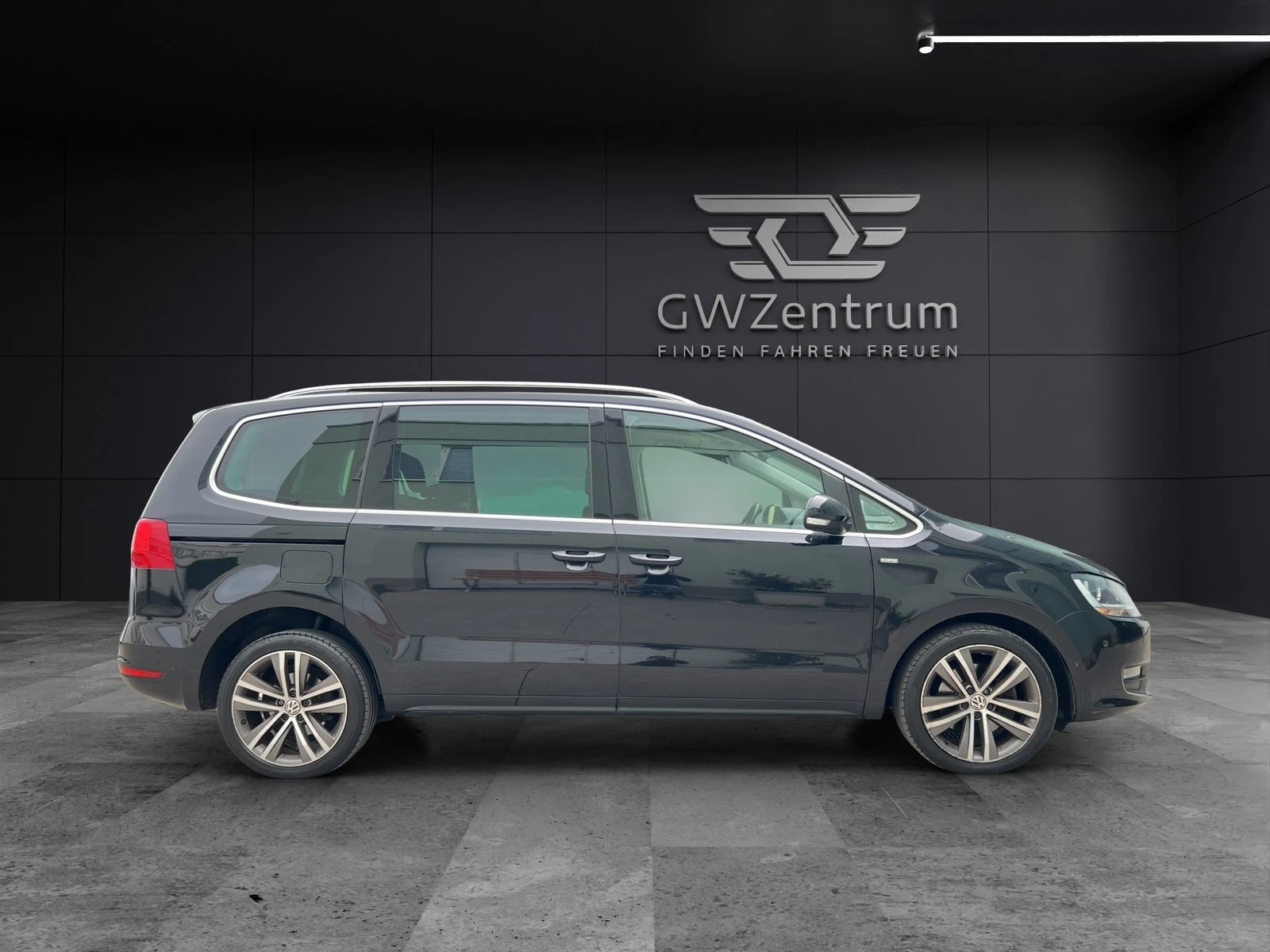 VW Sharan  - изображение 6