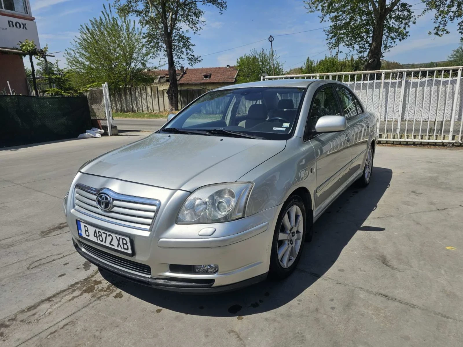 Toyota Avensis 2.0 D4d 116 - изображение 2