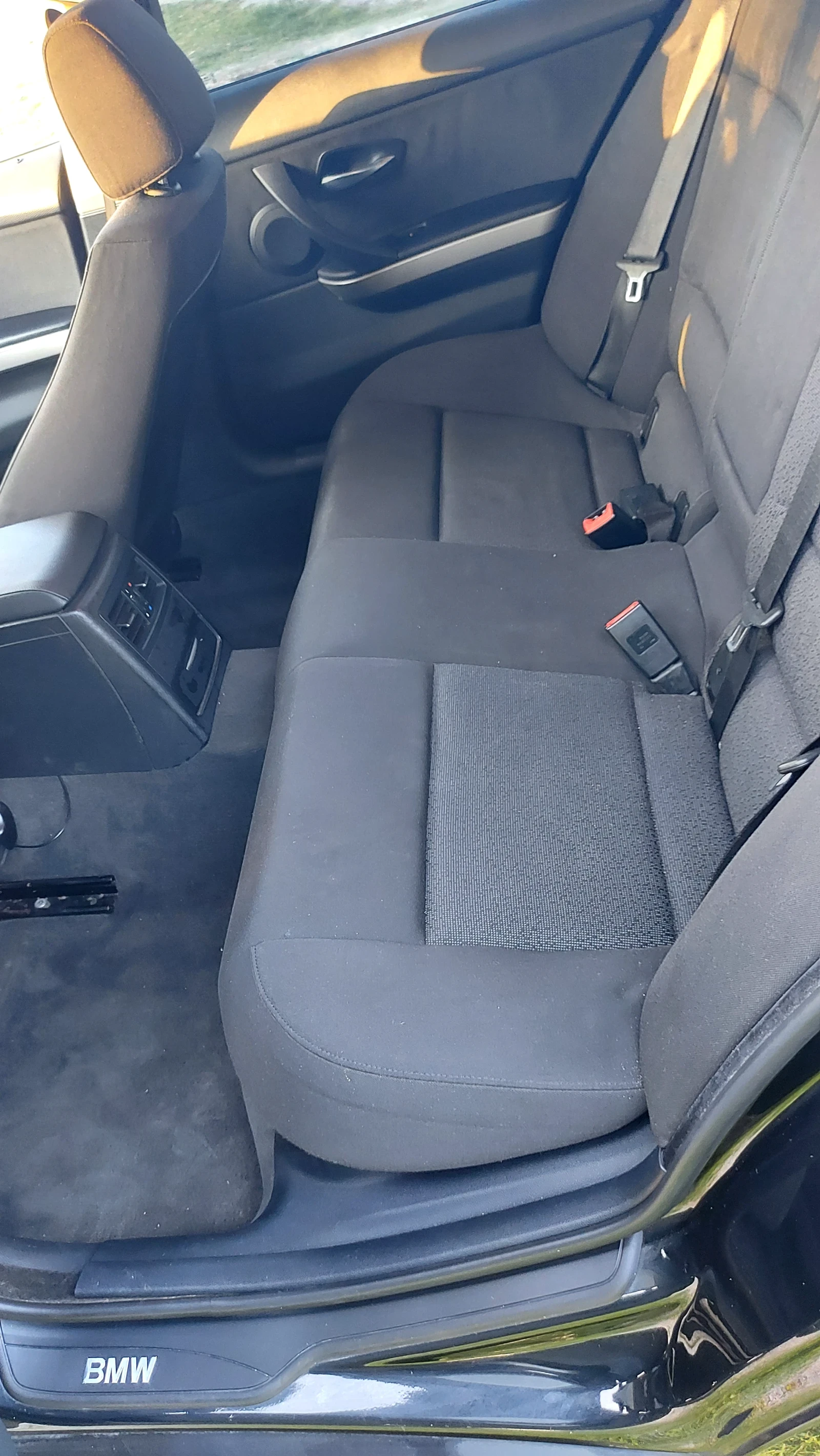 BMW 320 2.0 163 к.с navi - изображение 6
