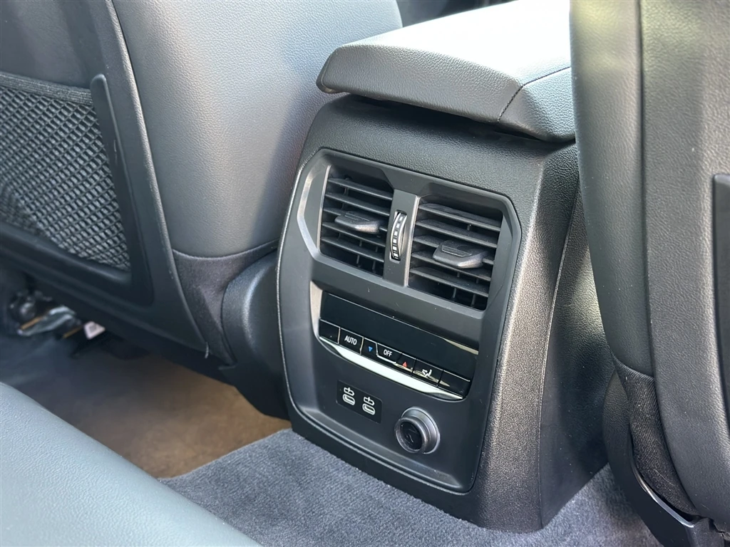 BMW 320 xDrive  | Mobile.bg   15