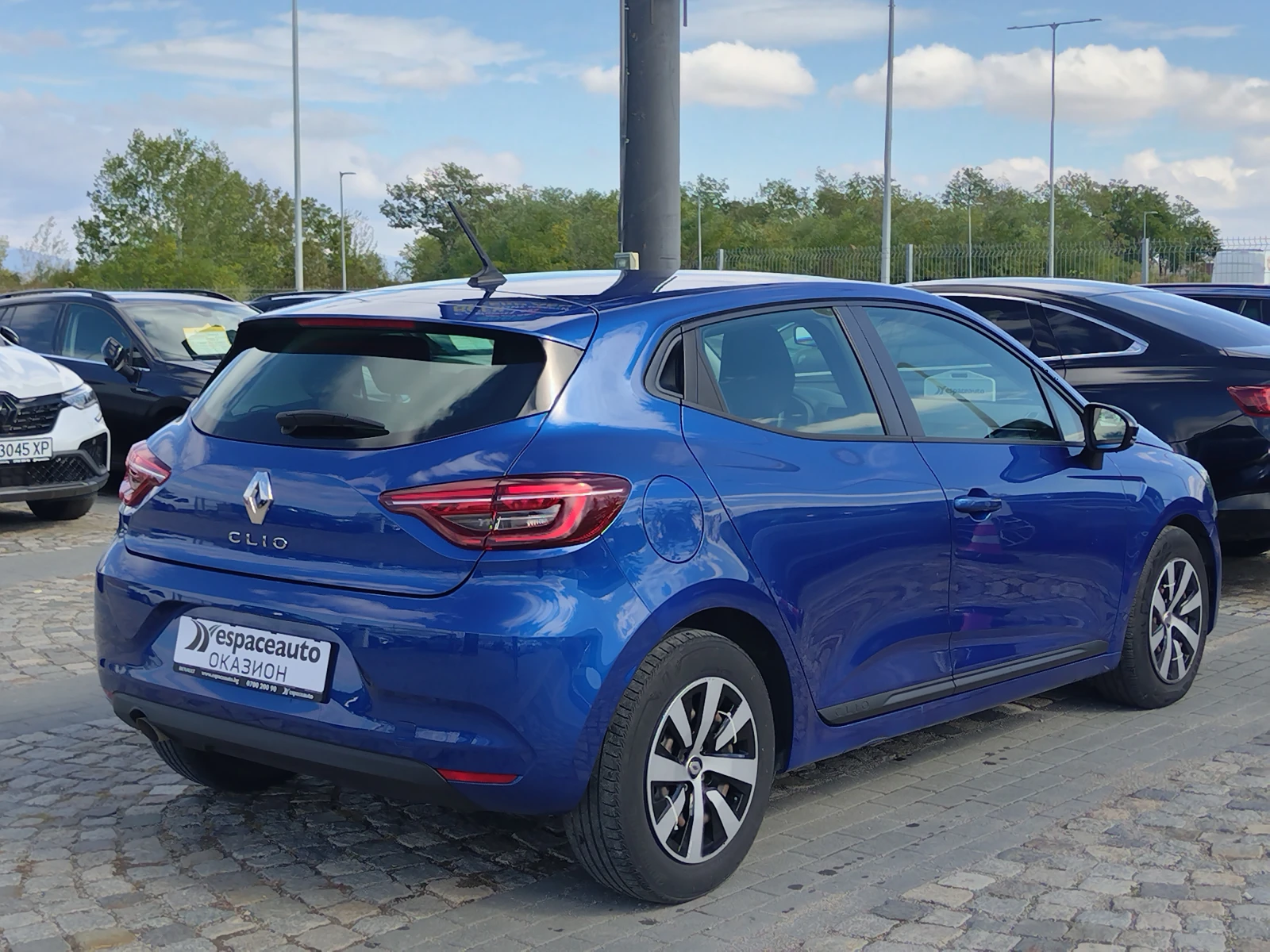 Renault Clio eqеuilibre TCe 90к.с - изображение 5