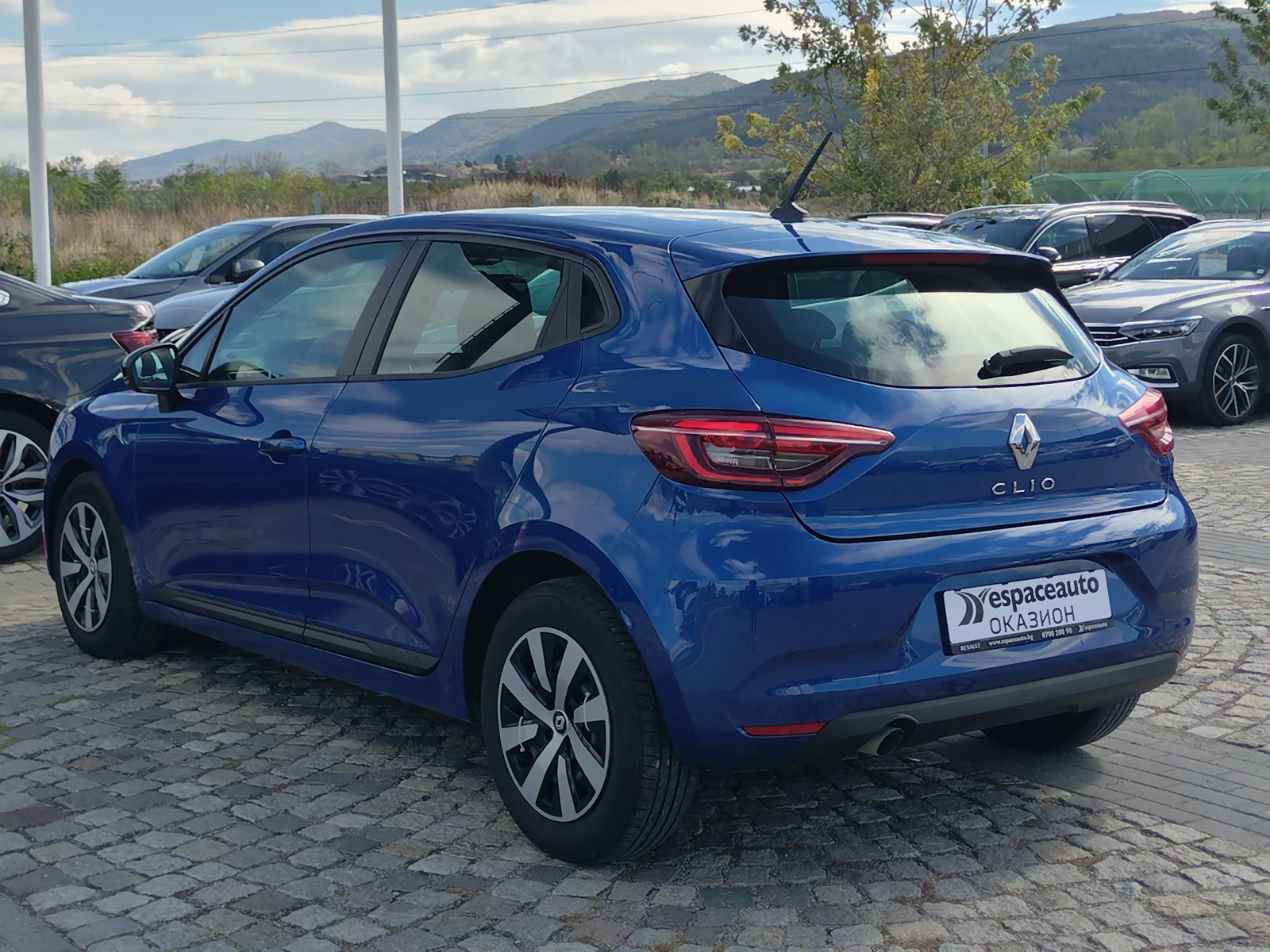 Renault Clio eqеuilibre TCe 90к.с - изображение 7