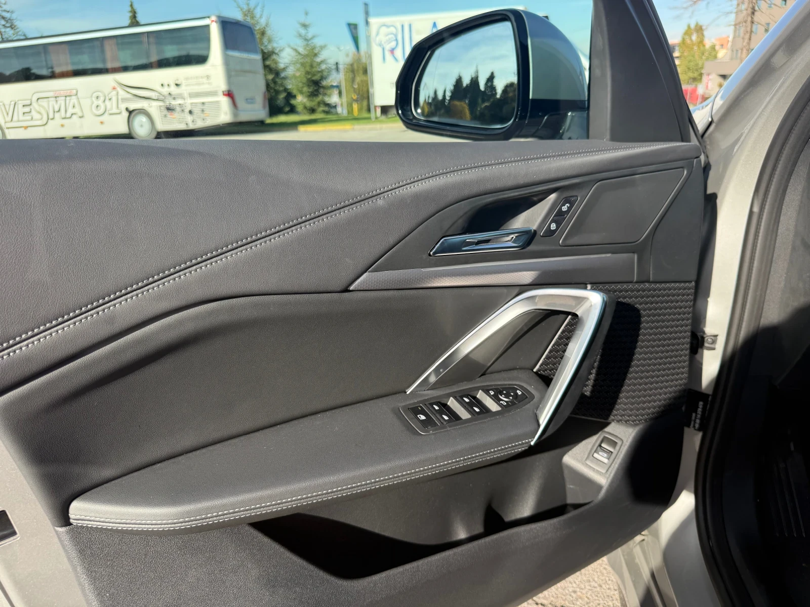 BMW iX1 M PACKET | Mobile.bg   17