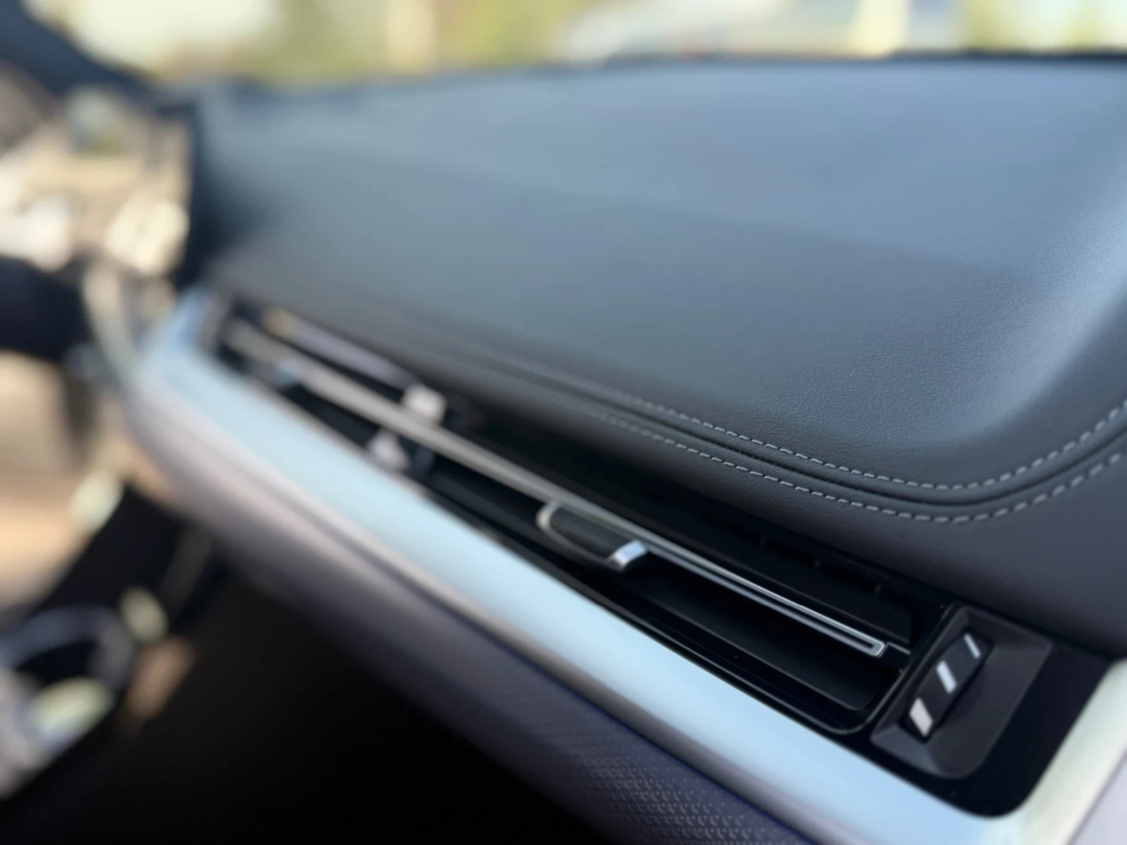 BMW iX1 M PACKET | Mobile.bg   7