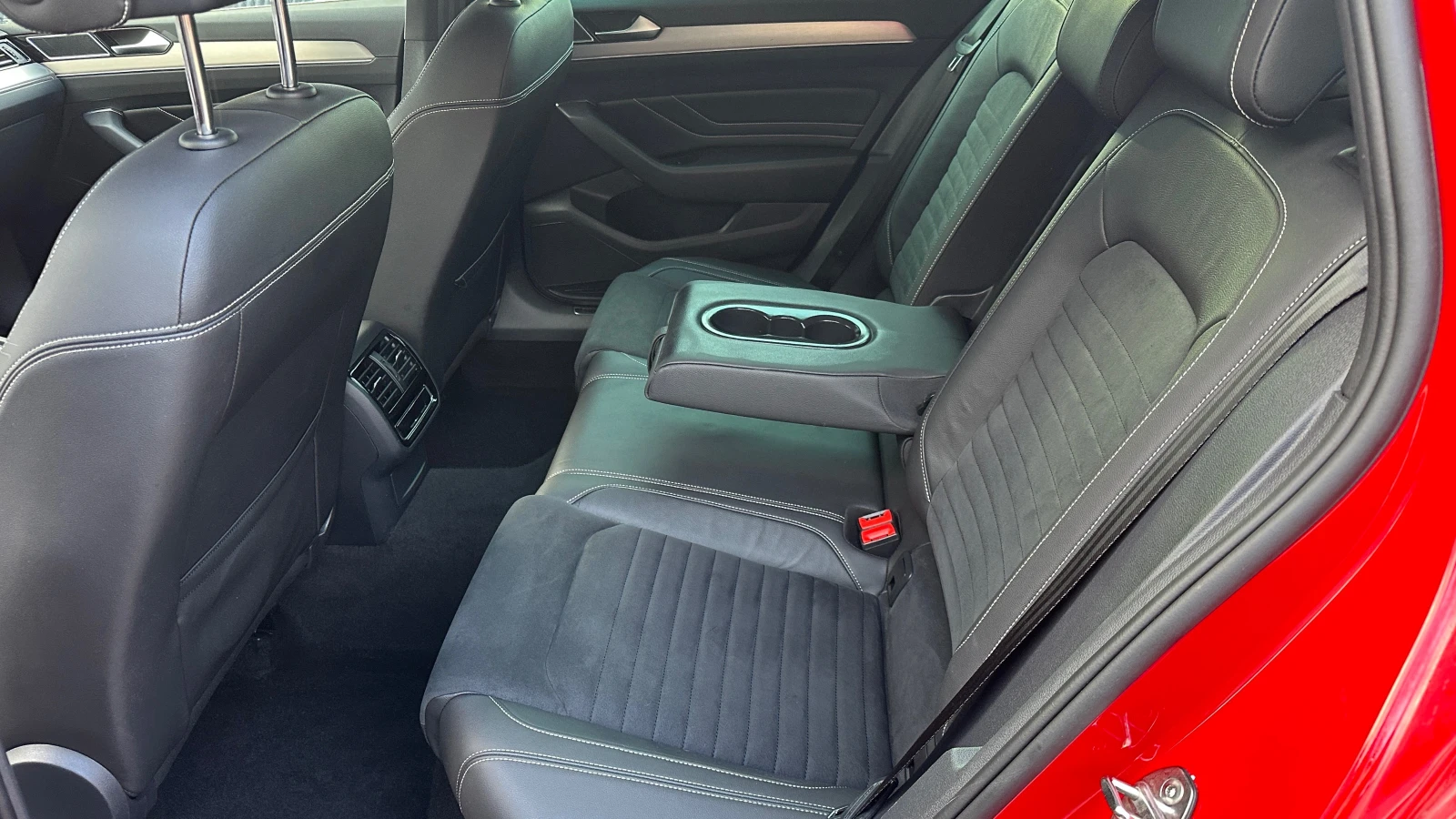 VW Passat R Line 2.0 TDI 4Motion | Mobile.bg   9