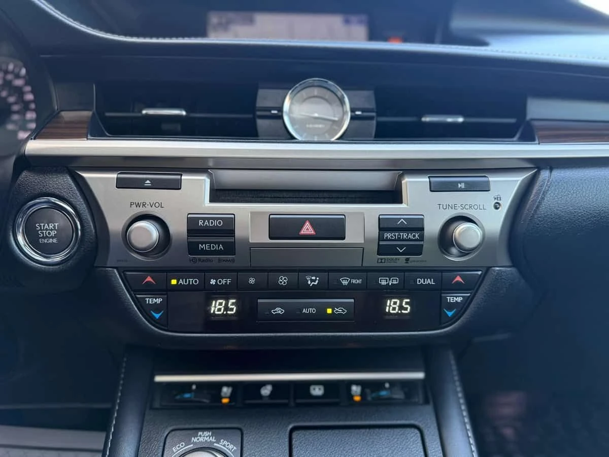 Lexus ES 350 * CARFAX * ОБДУХВАНЕ* ДВА КЛЮЧА*  - изображение 10