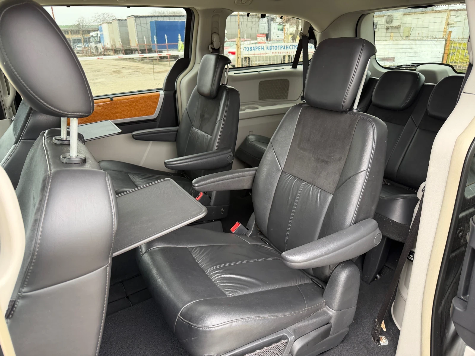 Chrysler Gr.voyager 2, 8 CRDI - изображение 8