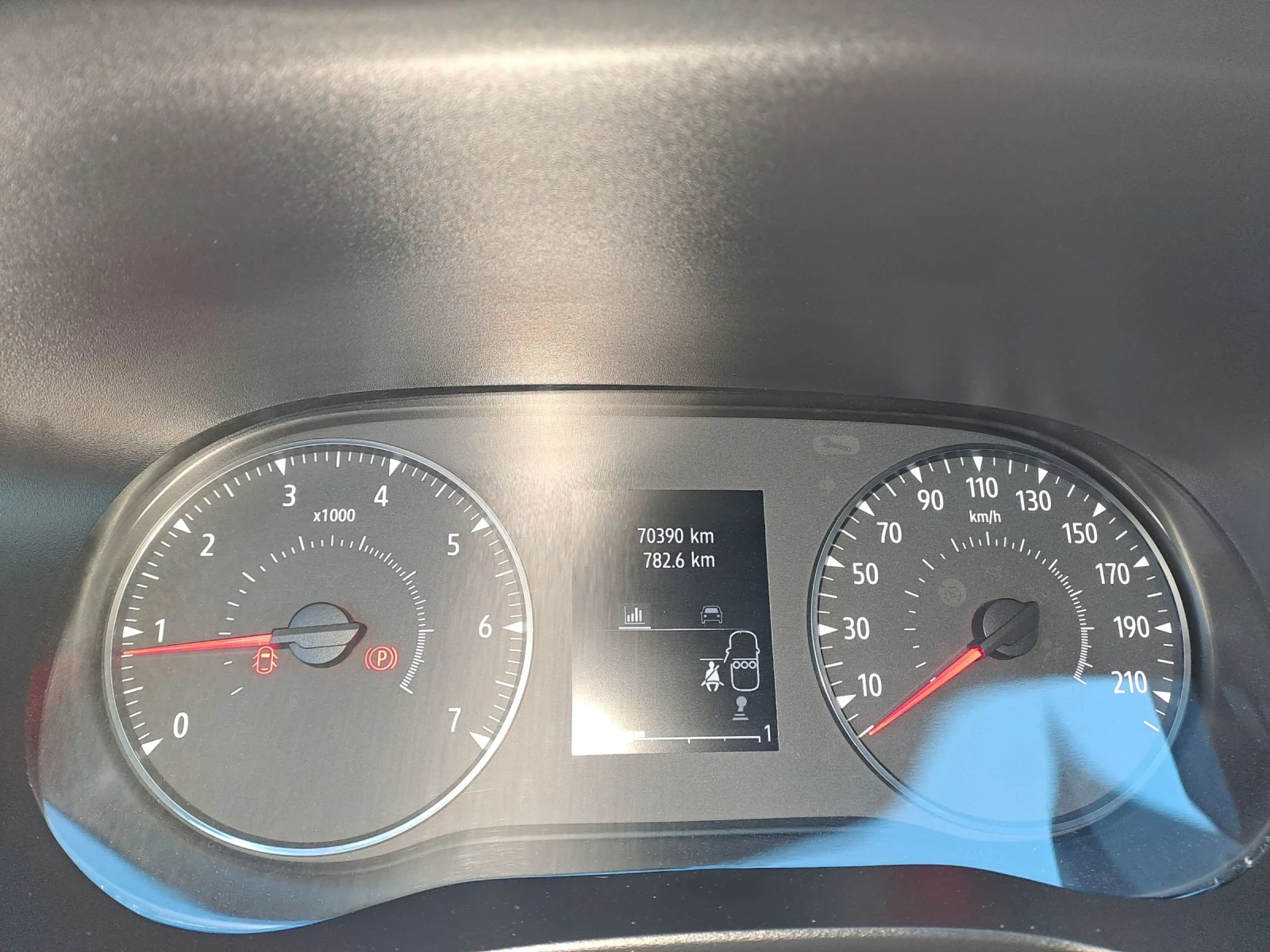 Dacia Sandero Sandero3 lpg , снимка 9 - Автомобили и джипове - 54142239