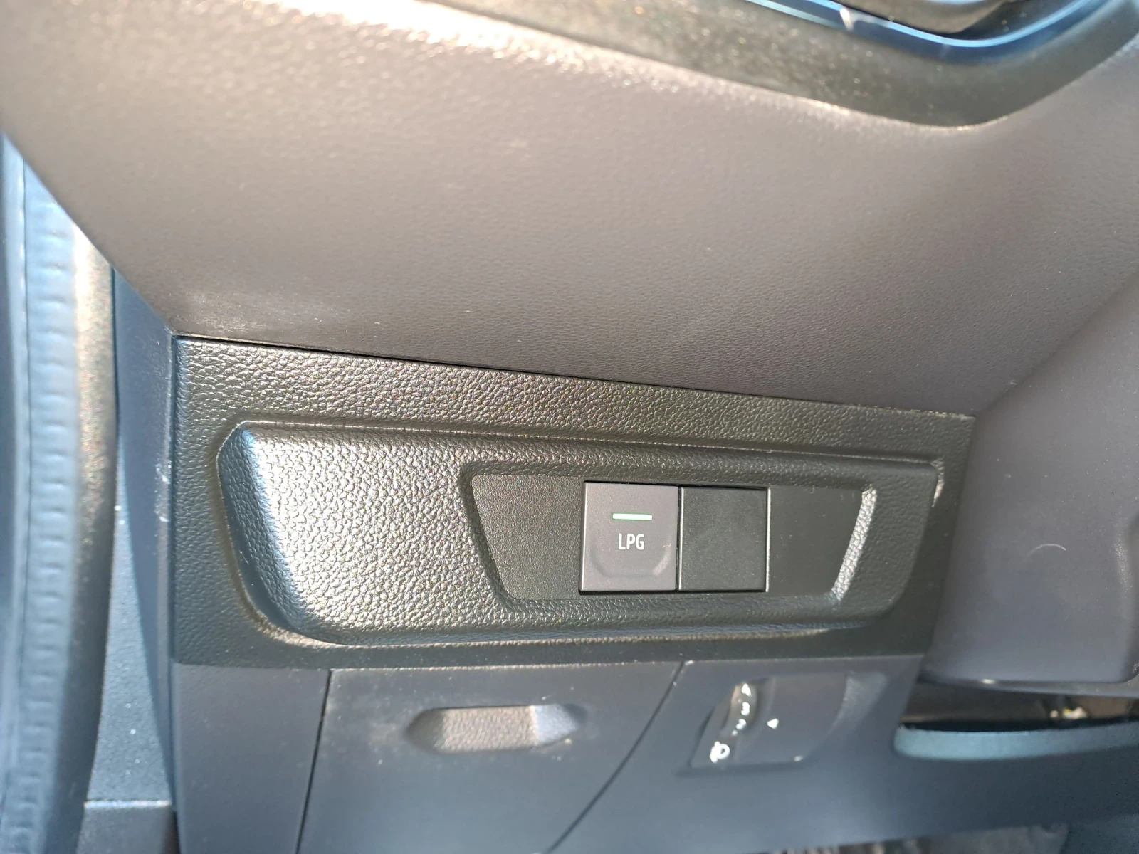 Dacia Sandero Sandero3 lpg , снимка 10 - Автомобили и джипове - 54142239