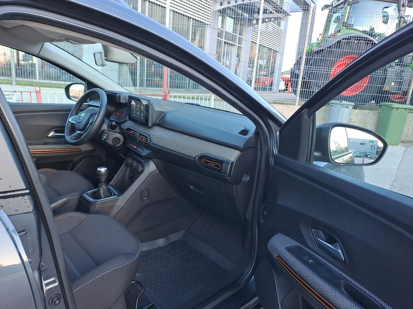 Dacia Sandero Sandero3 lpg , снимка 5 - Автомобили и джипове - 54142239