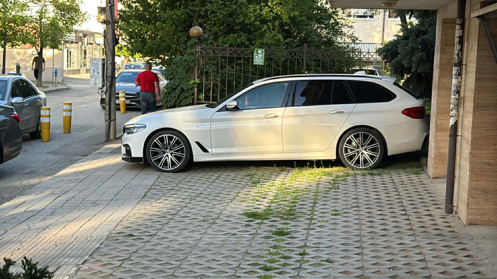 BMW 520, снимка 8 - Автомобили и джипове - 54397978