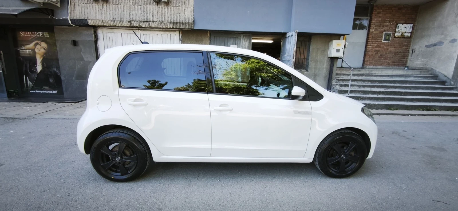 Seat Mii Електрически 36.8kwh, снимка 9 - Автомобили и джипове - 54465168