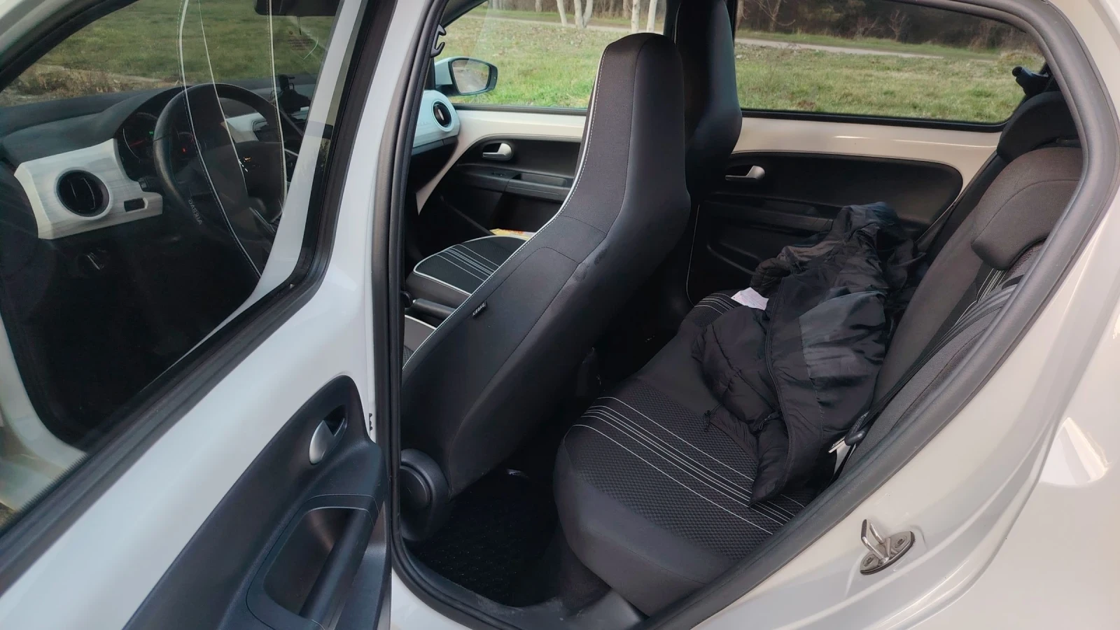Seat Mii Електрически 36.8kwh, снимка 10 - Автомобили и джипове - 54465168