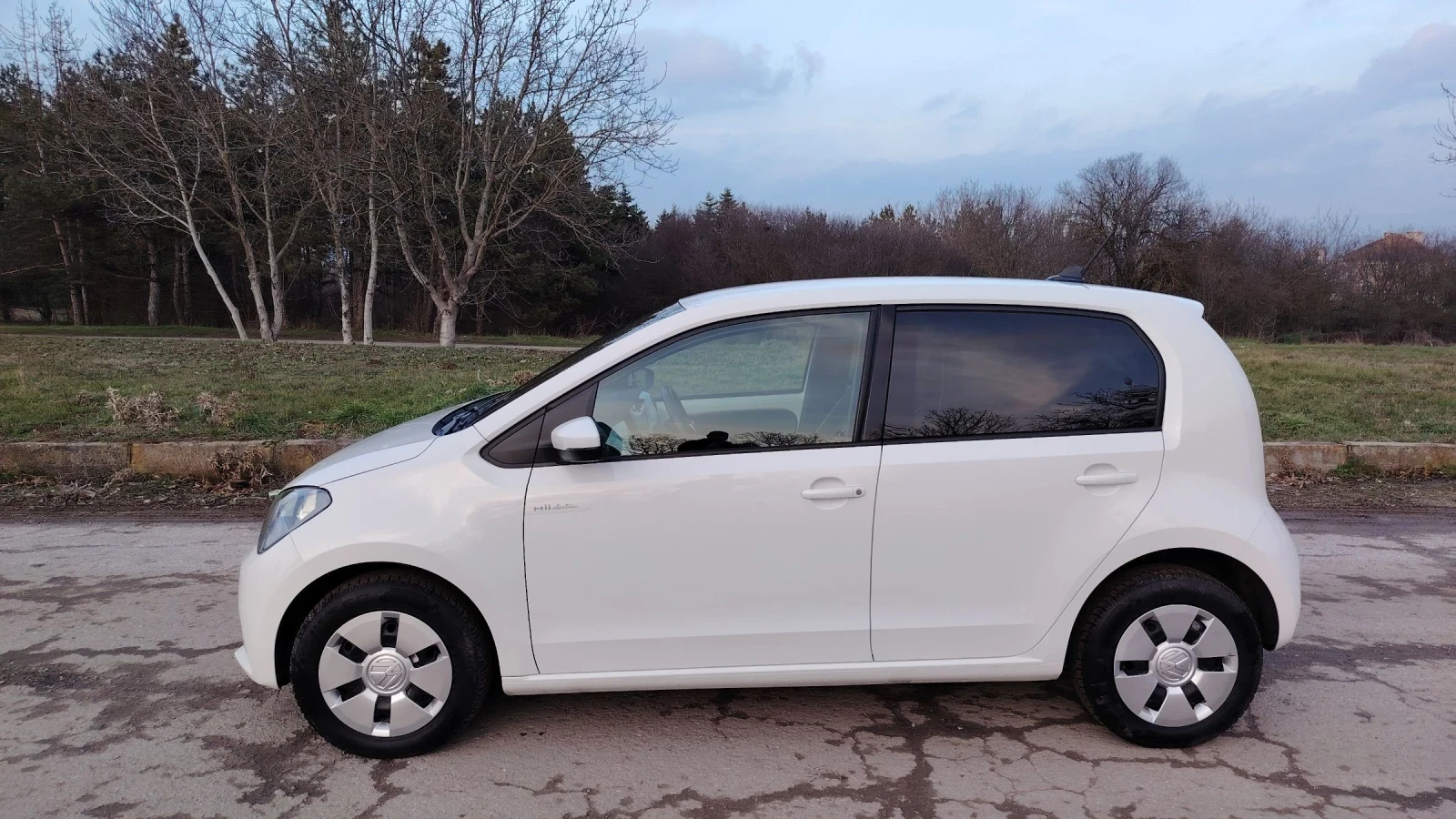 Seat Mii Електрически 36.8kwh, снимка 3 - Автомобили и джипове - 54465168