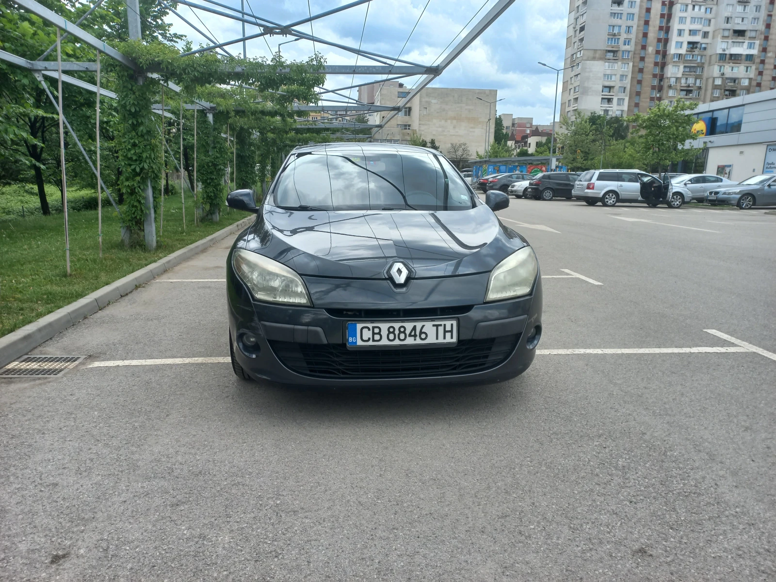 Renault Megane, снимка 2 - Автомобили и джипове - 54630975