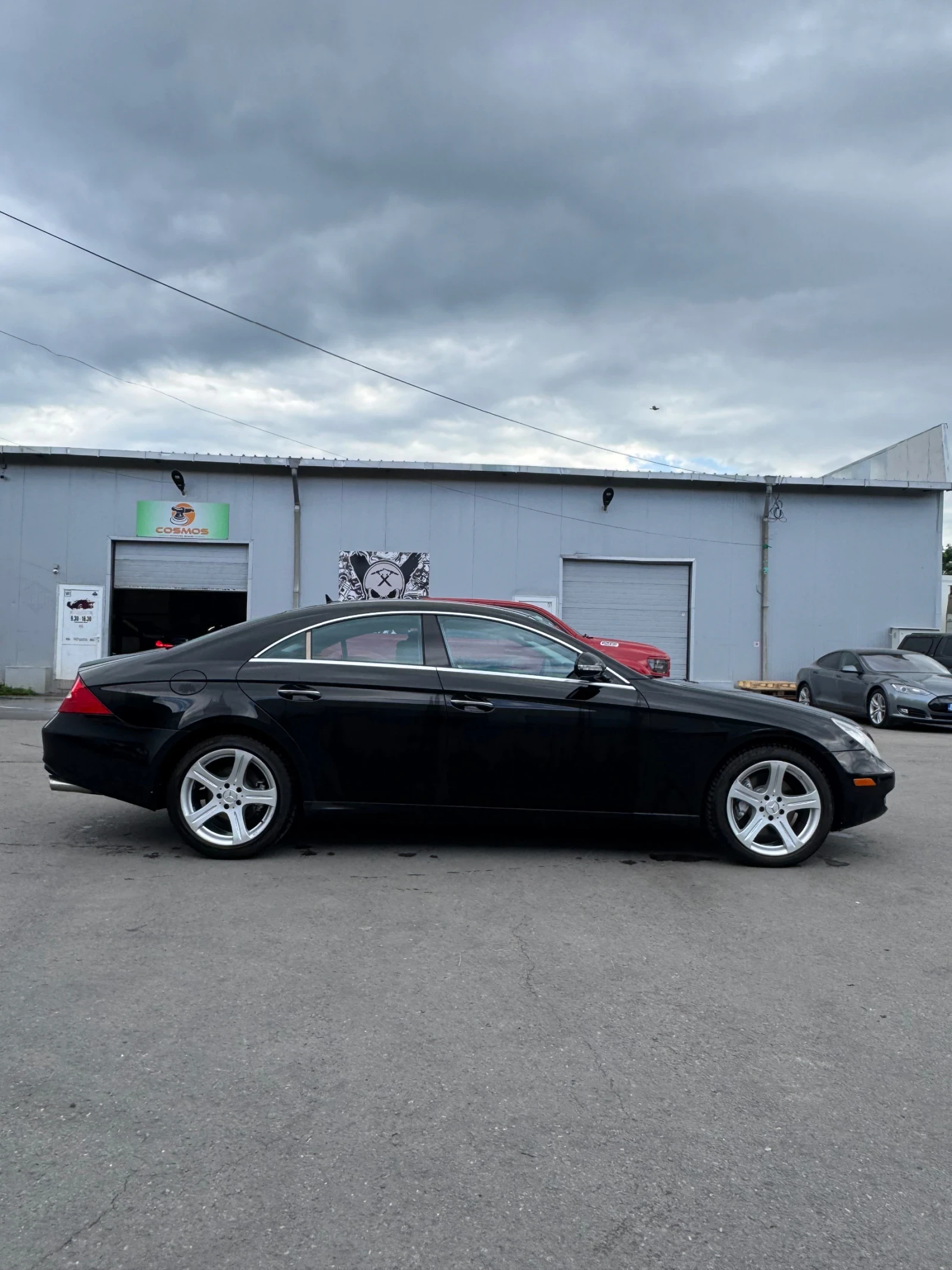 Mercedes-Benz CLS 500 550 388к.с 180хил км!!! УНИКАТ!!!, снимка 5 - Автомобили и джипове - 54804165