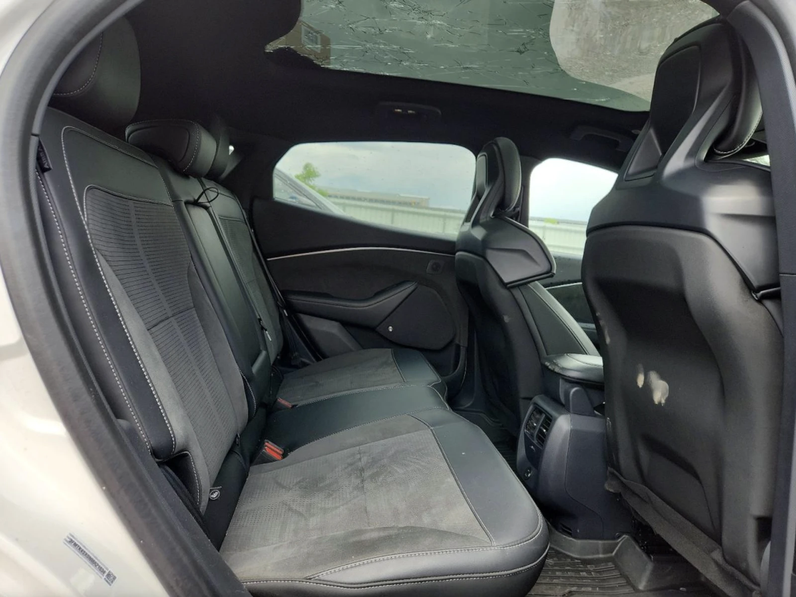 Ford Mustang Mach-E GT / ���� �� ����: 7.07.2026�. | Mobile.bg � ����������� 10