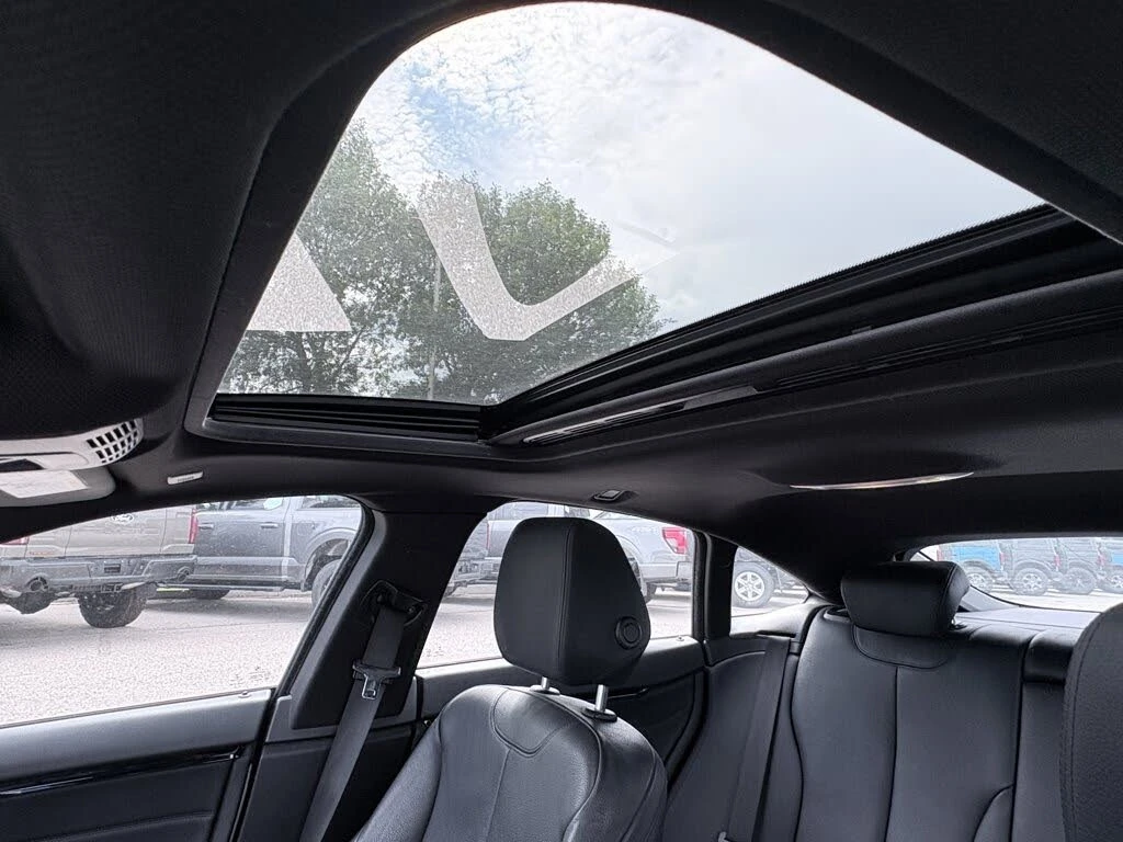 BMW 440 Xdrive* M* ПАМЕТ* ПАНО* КАМЕРА* ПЕРА* ПОДГРЕВ, снимка 13 - Автомобили и джипове - 55597648
