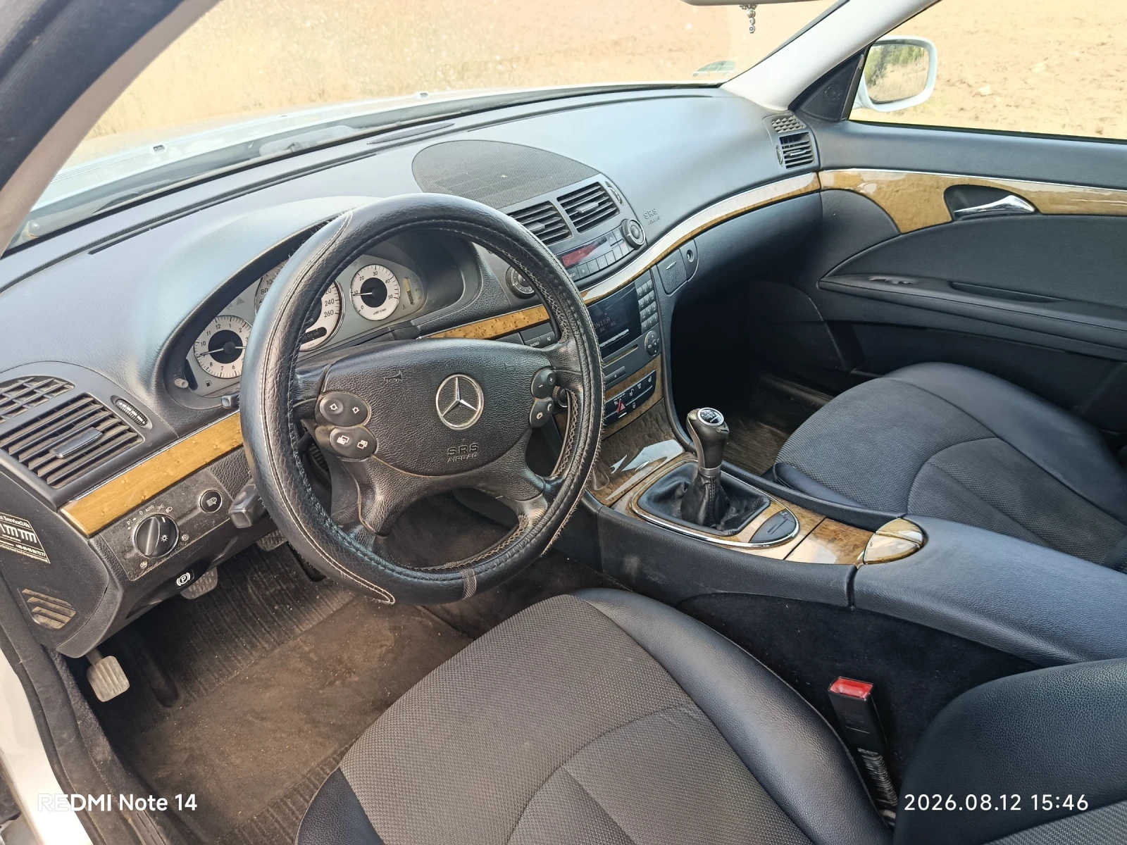 Mercedes-Benz E 220 CDI, снимка 8 - Автомобили и джипове - 55827818