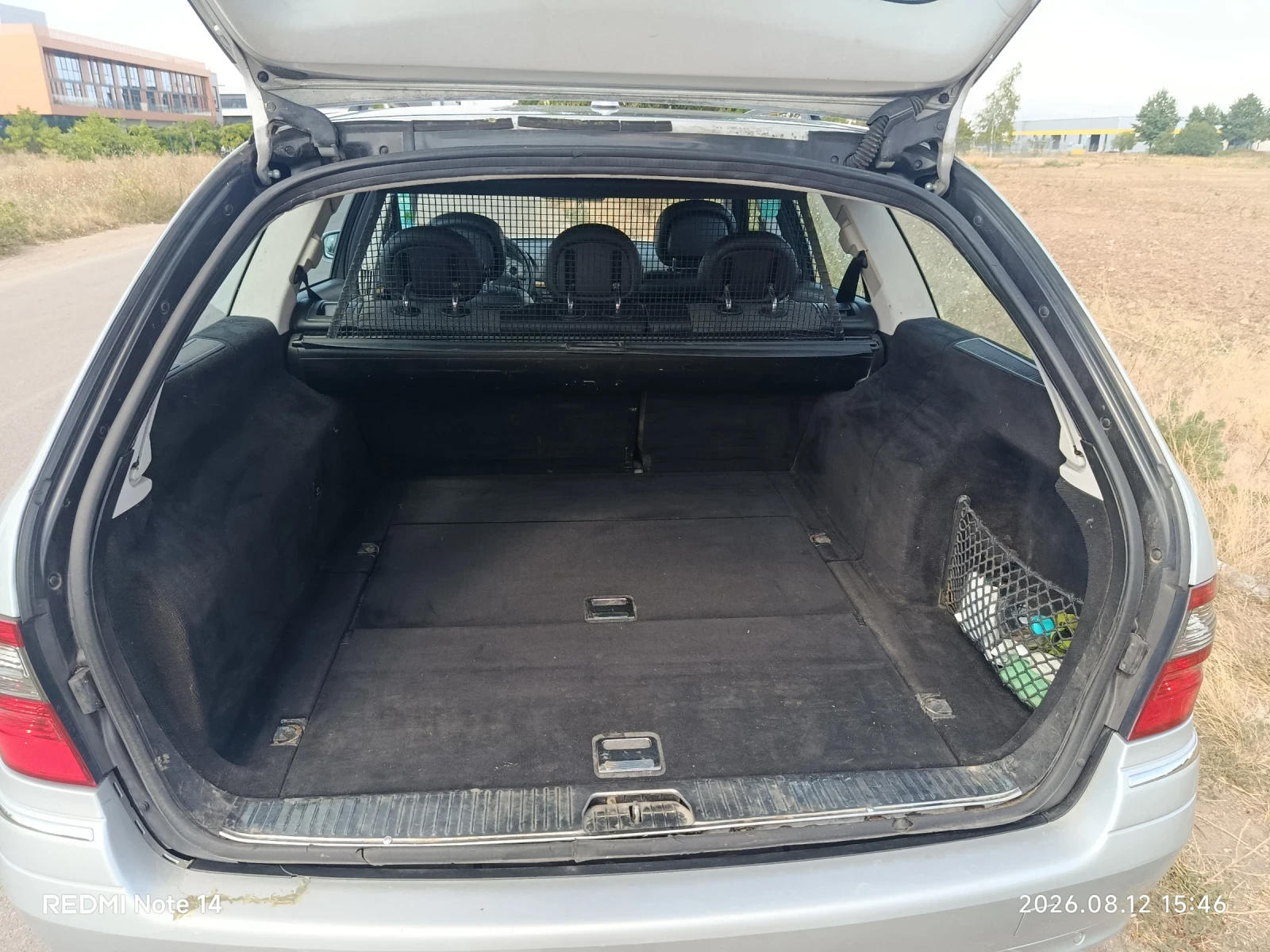 Mercedes-Benz E 220 CDI, снимка 11 - Автомобили и джипове - 55827818