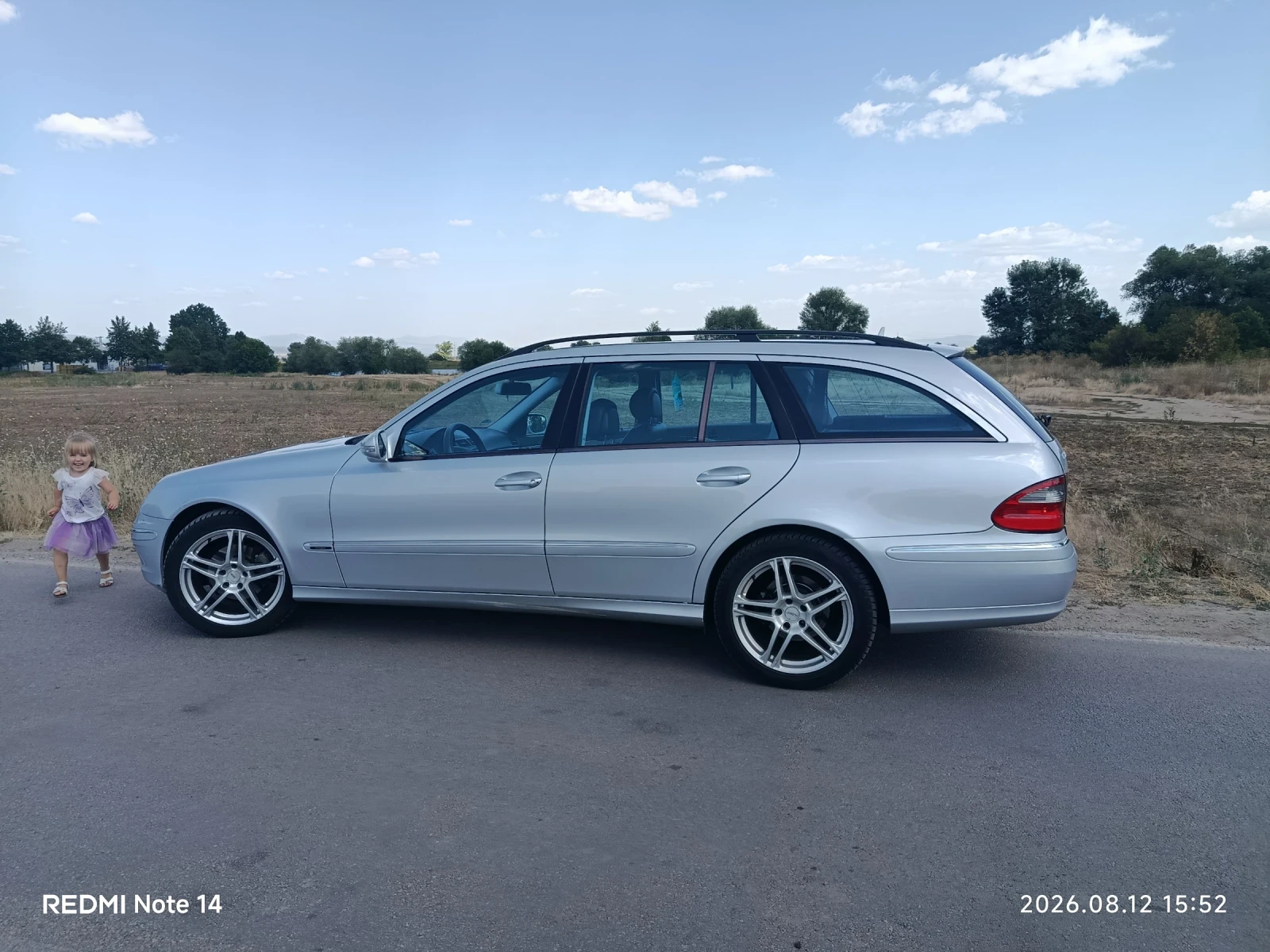 Mercedes-Benz E 220 CDI, снимка 3 - Автомобили и джипове - 55827818