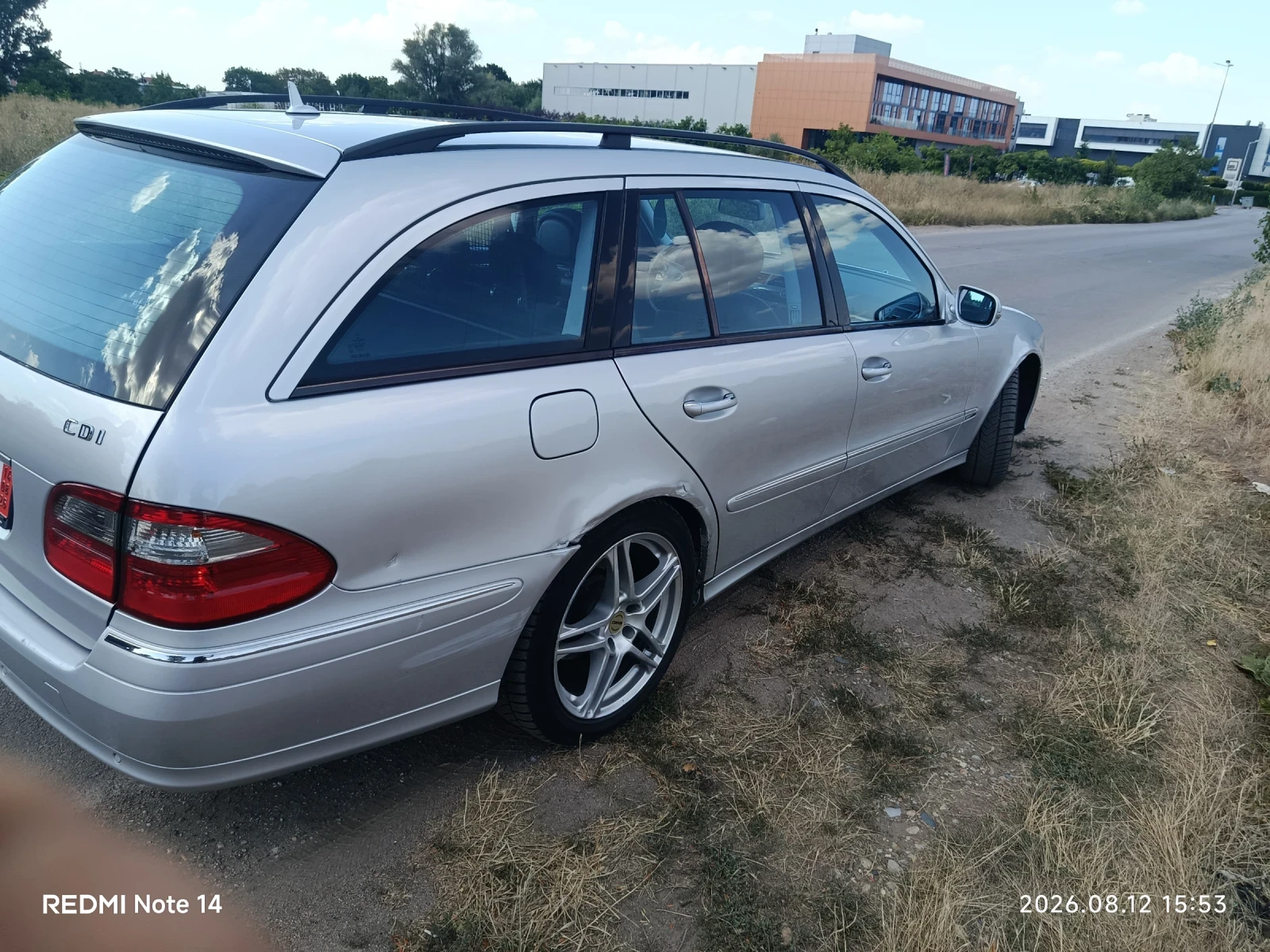Mercedes-Benz E 220 CDI, снимка 14 - Автомобили и джипове - 55827818