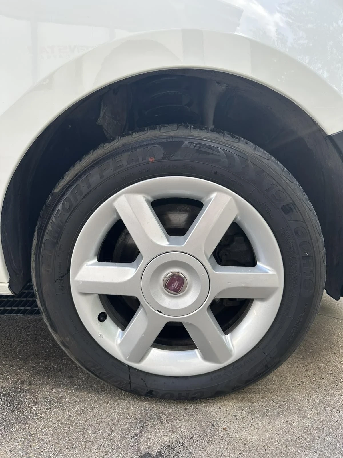 Fiat Doblo MAXXI  1.3 M-JET , снимка 17 - Автомобили и джипове - 55993345
