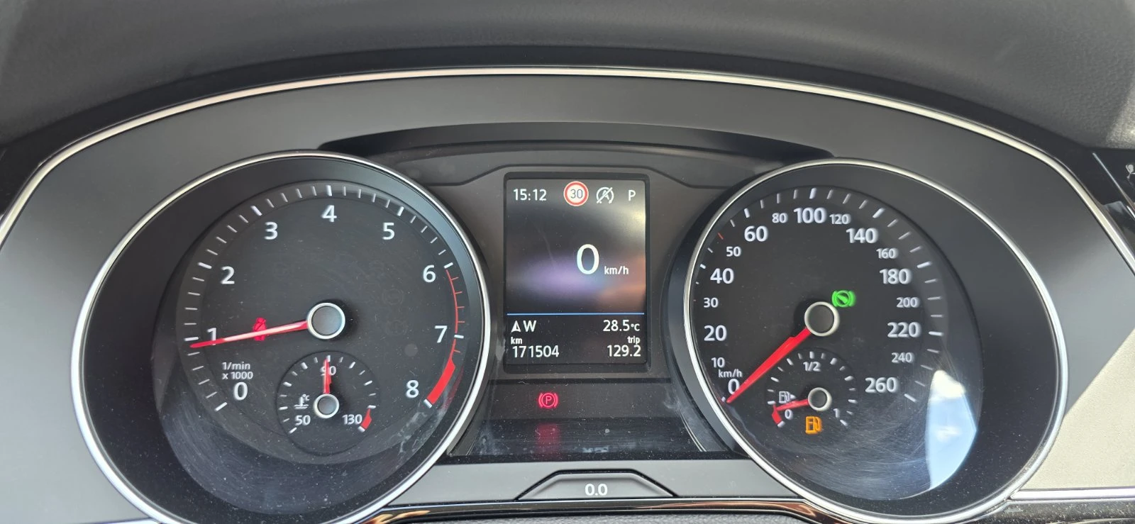 VW Passat Variant Business 1.5TSI DSG, снимка 9 - Автомобили и джипове - 56253066