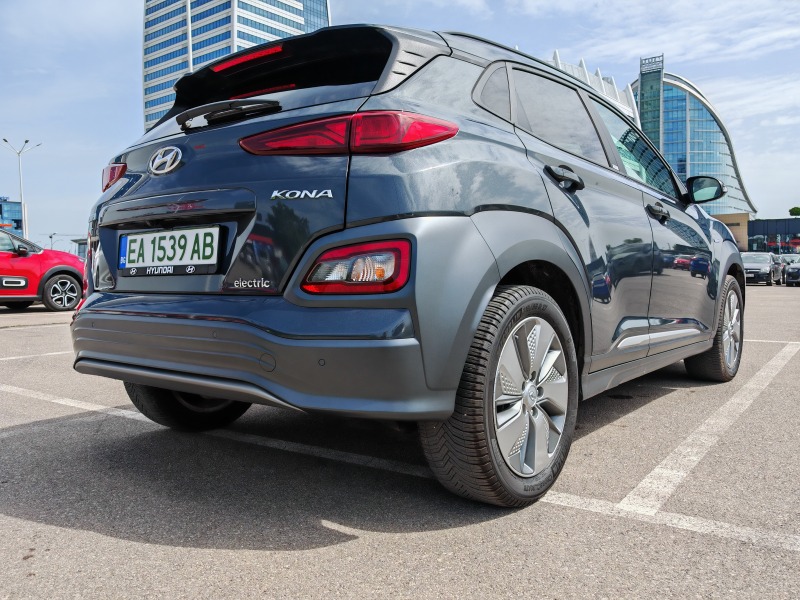 Hyundai Kona 42 kWh в Гаранция, Термопомпа, KRELL Premium Sound, снимка 1 - Автомобили и джипове - 46180992