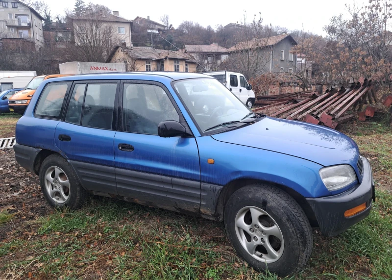 Toyota Rav4 2.0 бензин 4.4 , снимка 2 - Автомобили и джипове - 48898845